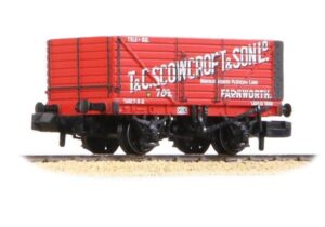 8 Plank End Door T&C Scowcroft & Son